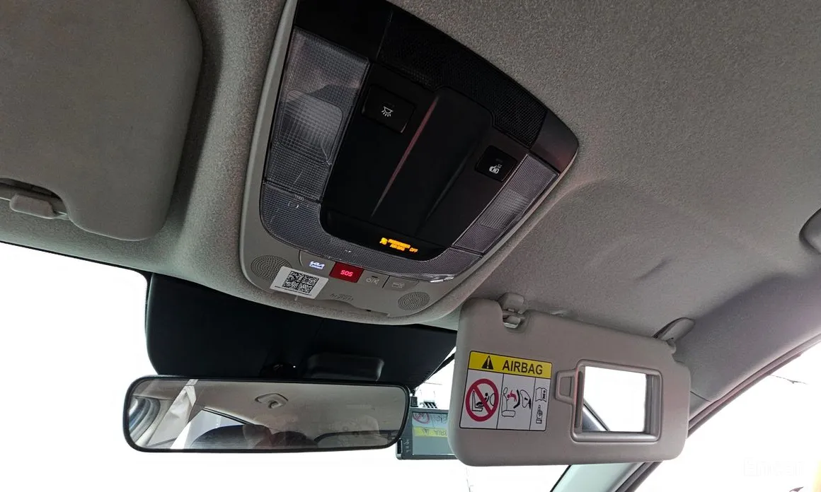 Фото 19 - Kia Niro