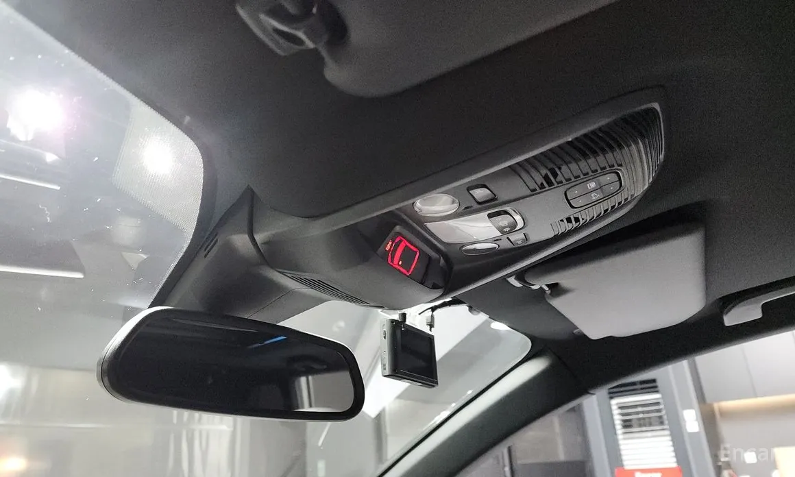 Фото 17 - Peugeot 5008