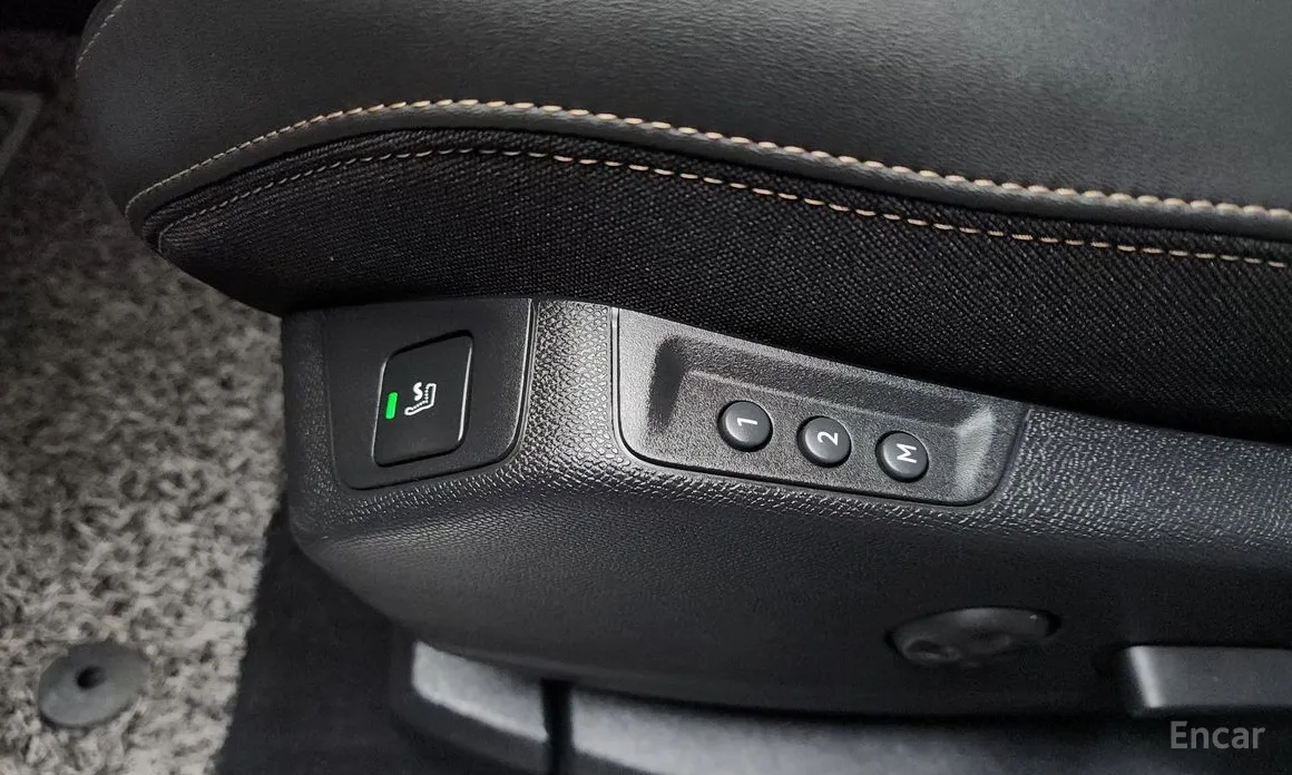 Фото 19 - Peugeot 5008