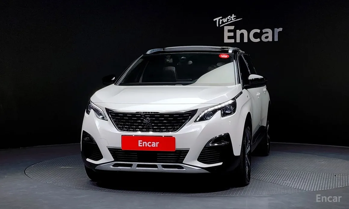 Фото 3 - Peugeot 5008