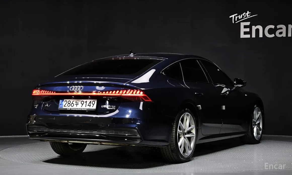 Фото 2 - Audi A7