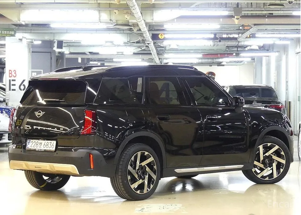 Фото 2 - Mini Countryman