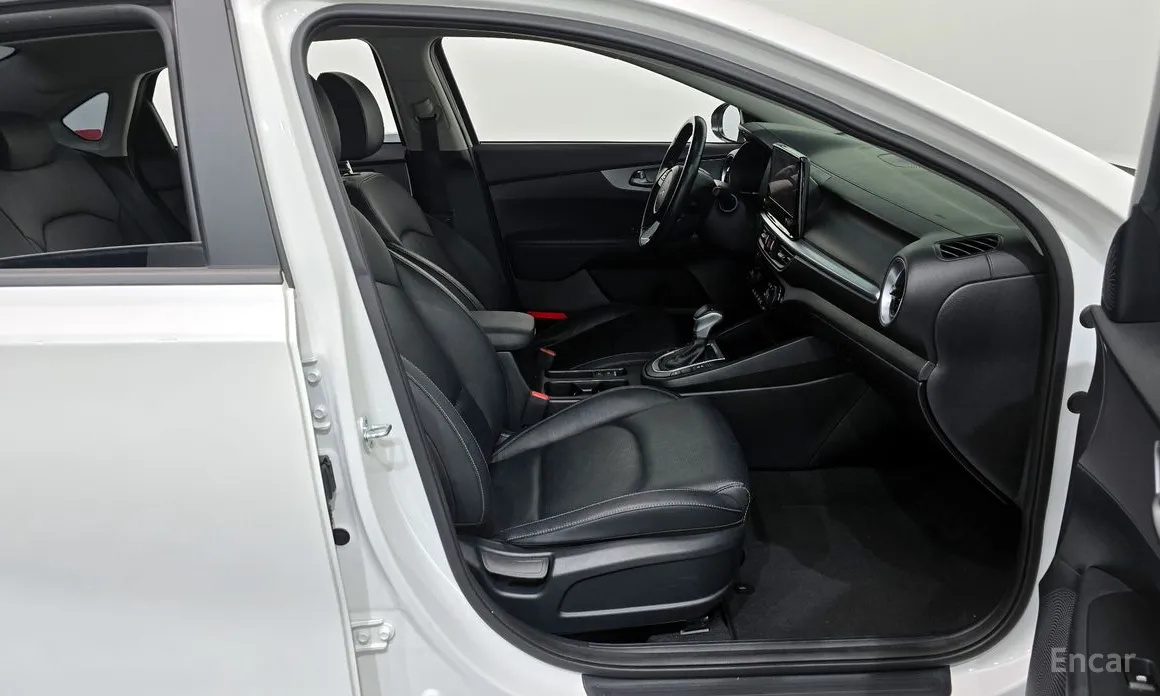 Фото 11 - Kia K3