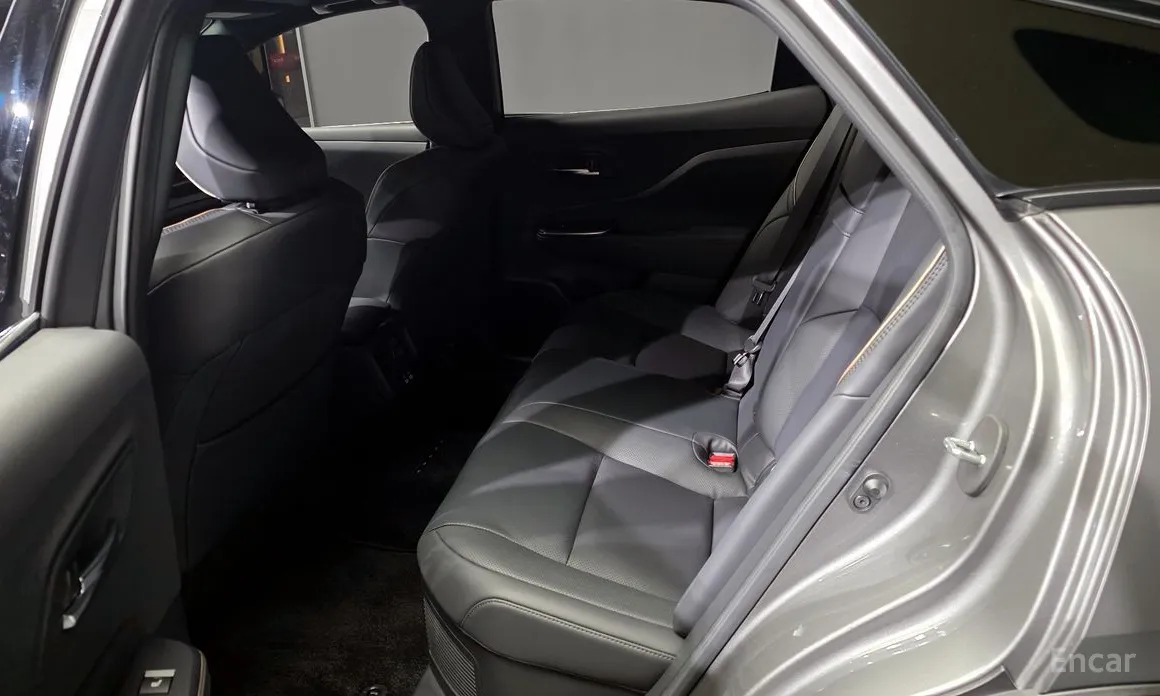 Фото 11 - Toyota Crown