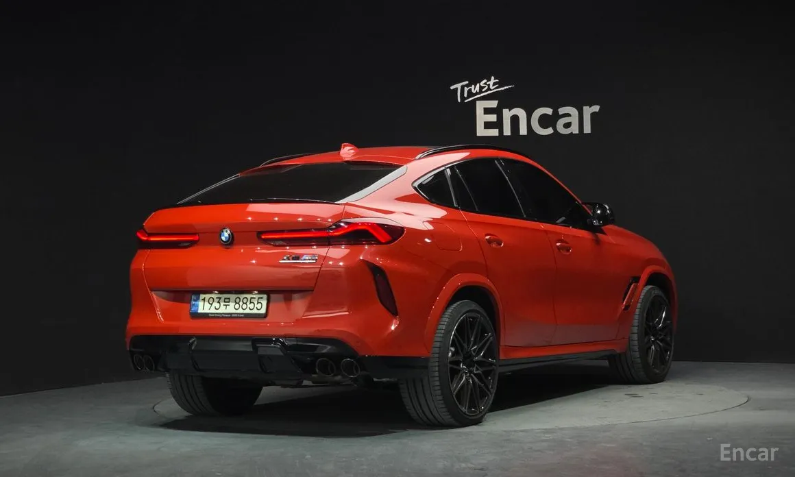 Фото 2 - BMW X6 M