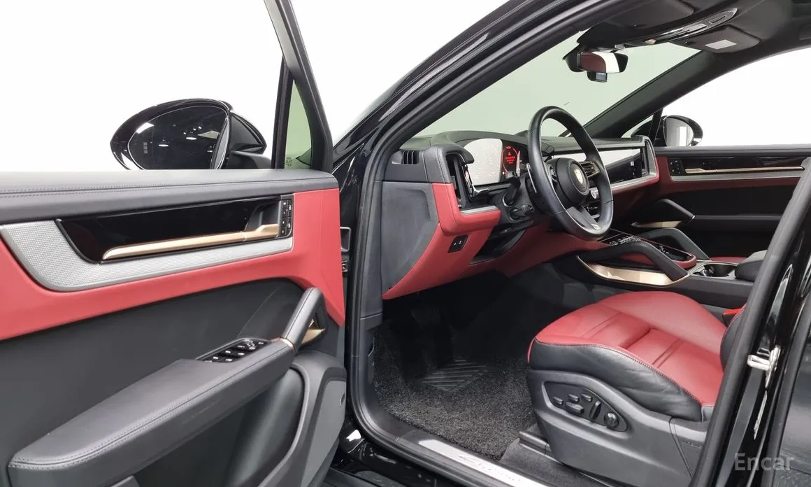 Фото 11 - Porsche Cayenne