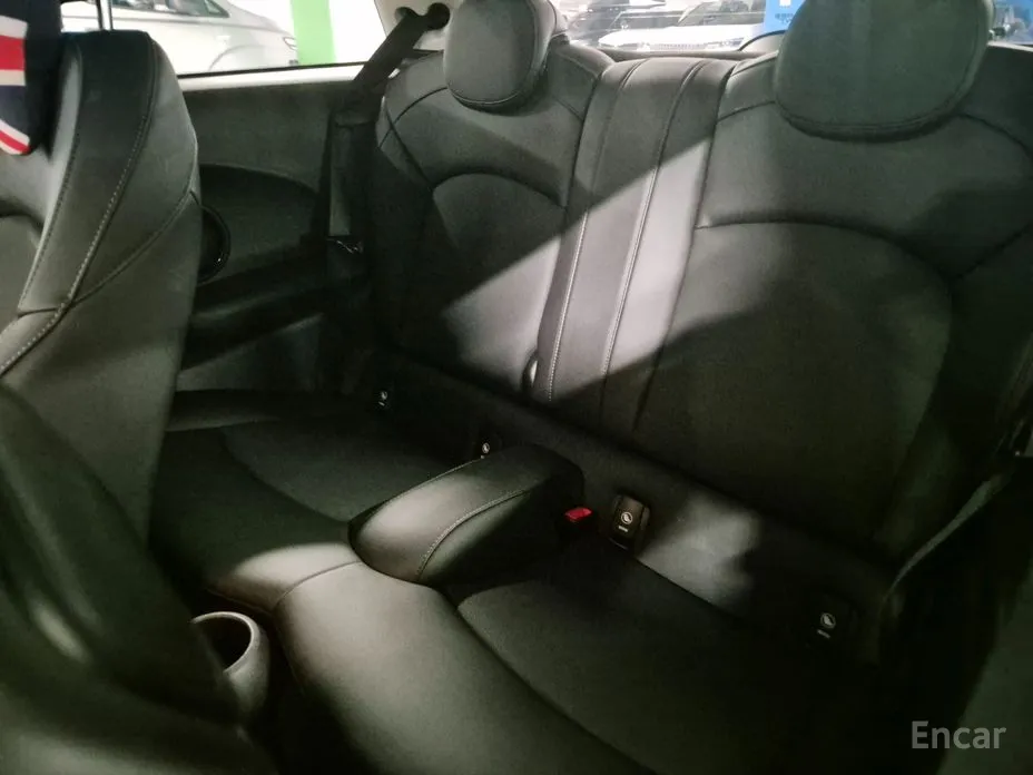 Фото 17 - Mini Cooper