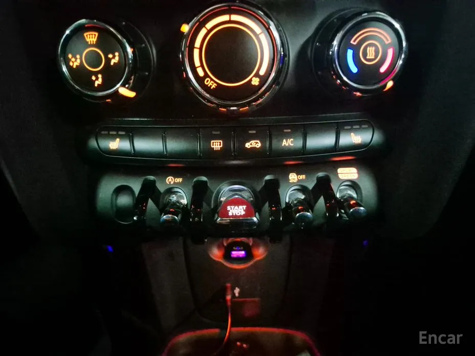 Фото 9 - Mini Cooper