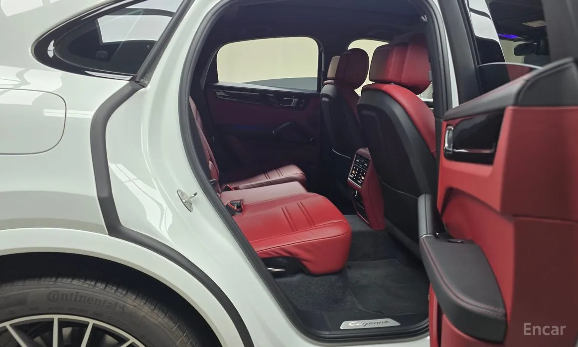 Фото 12 - Porsche Cayenne