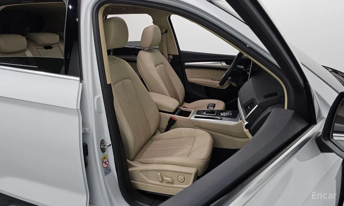 Фото 11 - Audi Q5