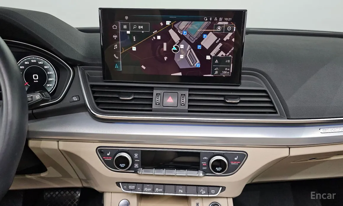 Фото 14 - Audi Q5