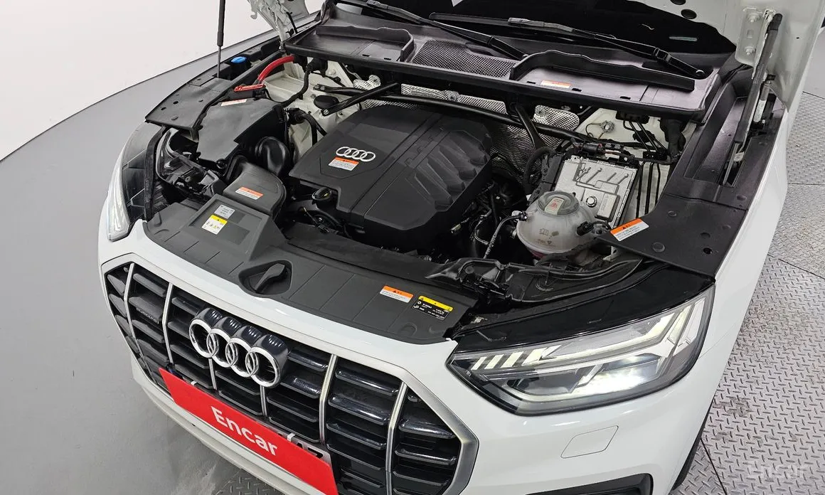 Фото 6 - Audi Q5