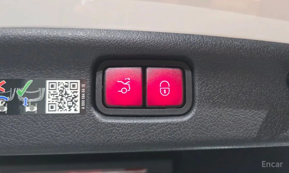 Фото 20 - Mercedes-Benz C-Class