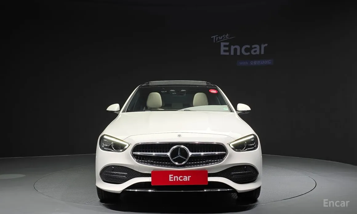 Фото 3 - Mercedes-Benz C-Class