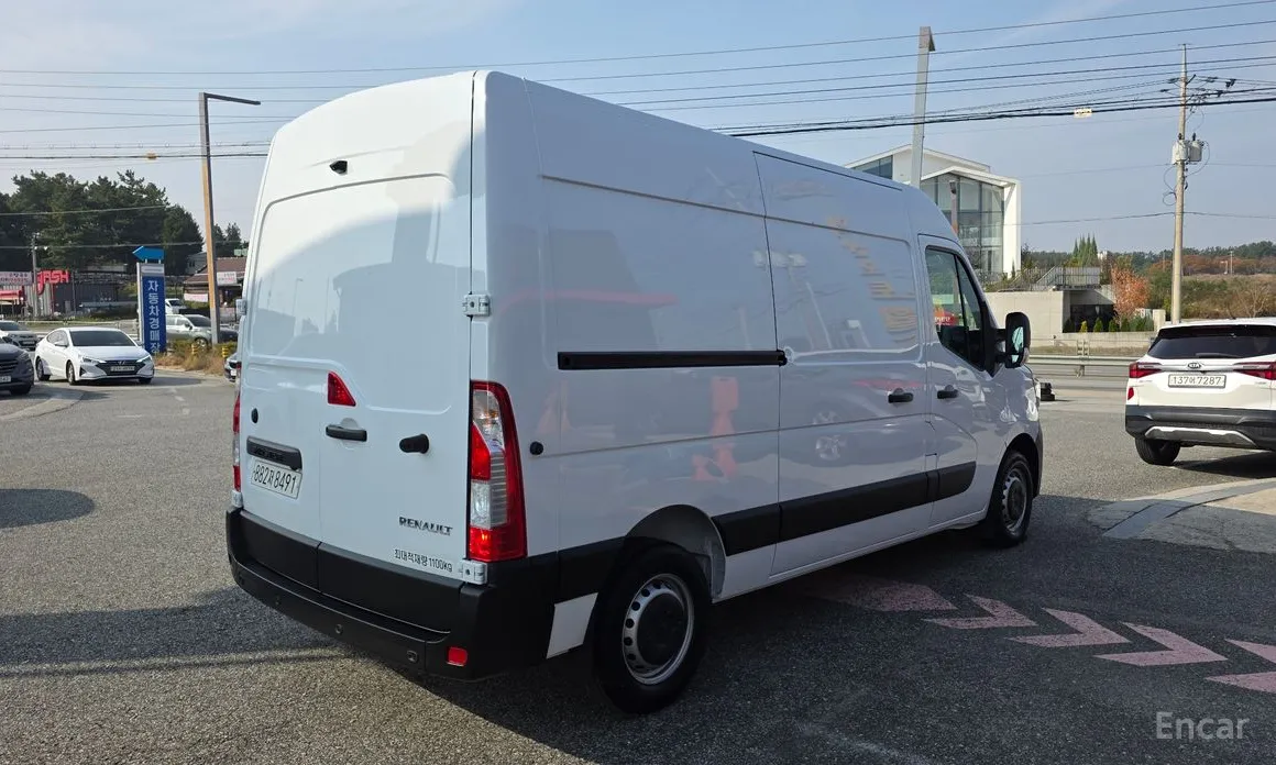 Фото 2 - Renault Master
