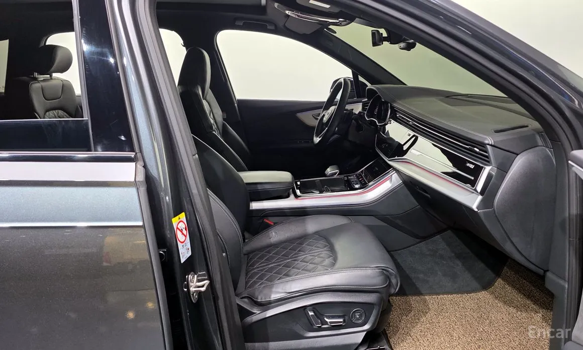 Фото 11 - Audi Q7