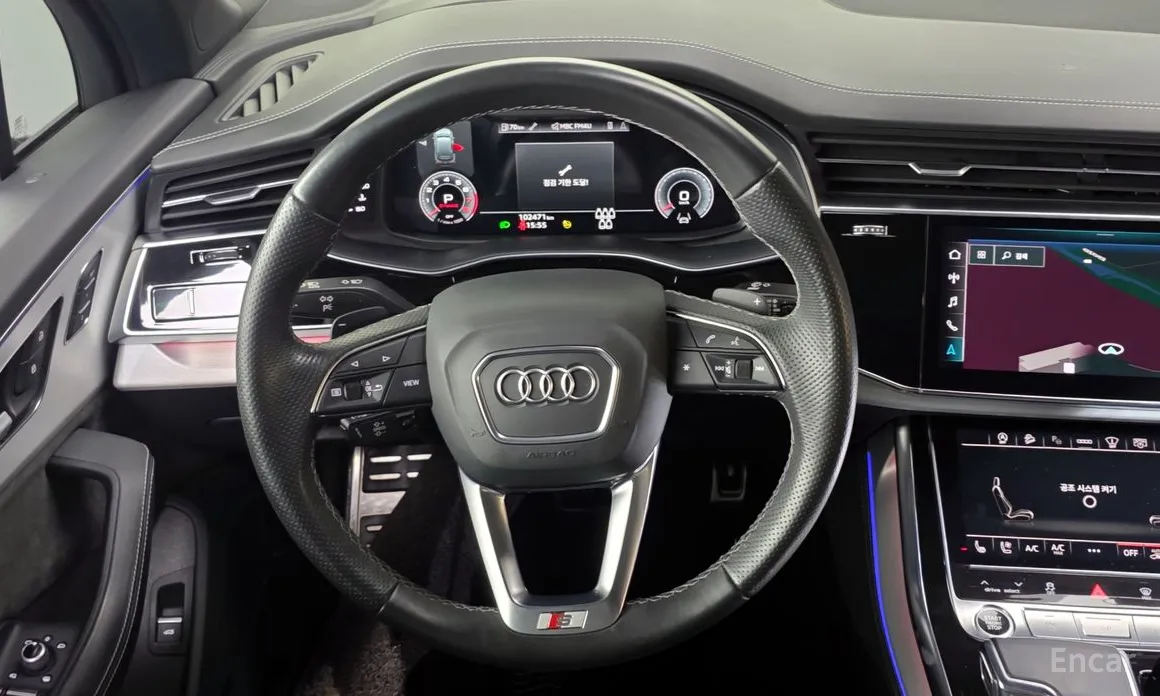 Фото 13 - Audi Q7