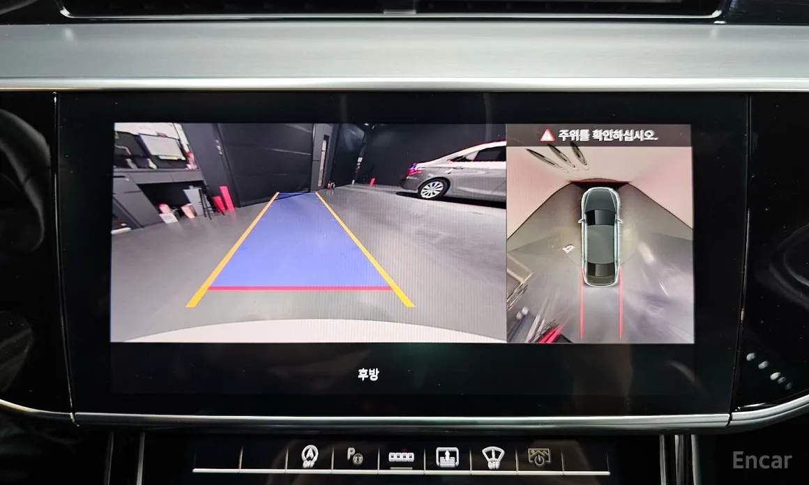 Фото 15 - Audi A8