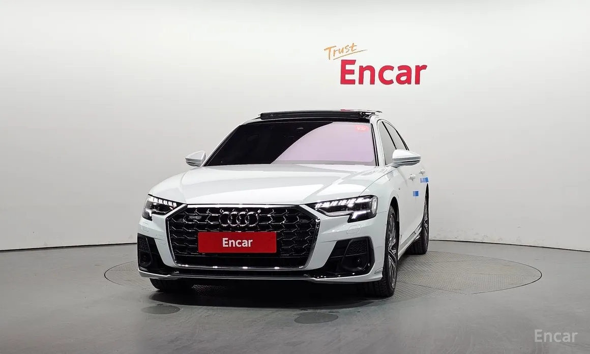 Фото 3 - Audi A8