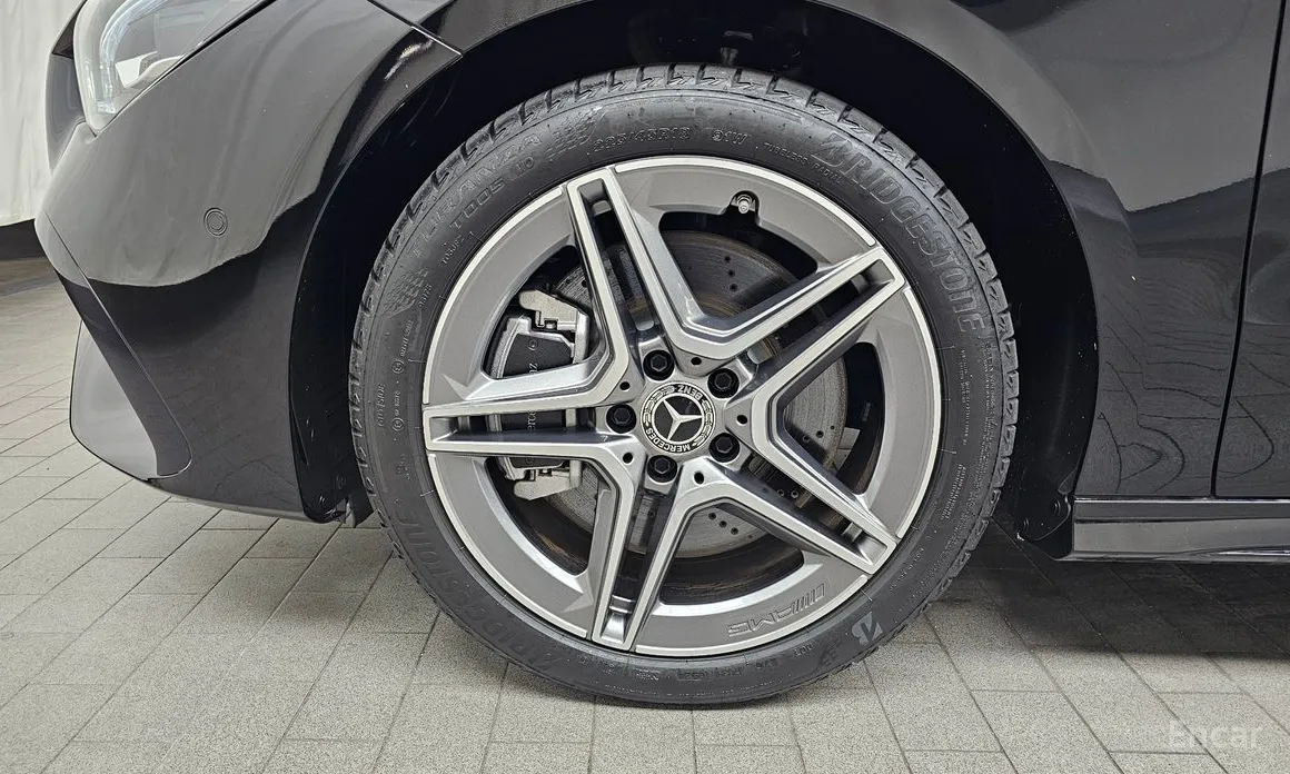 Фото 5 - Mercedes-Benz CLA-Class