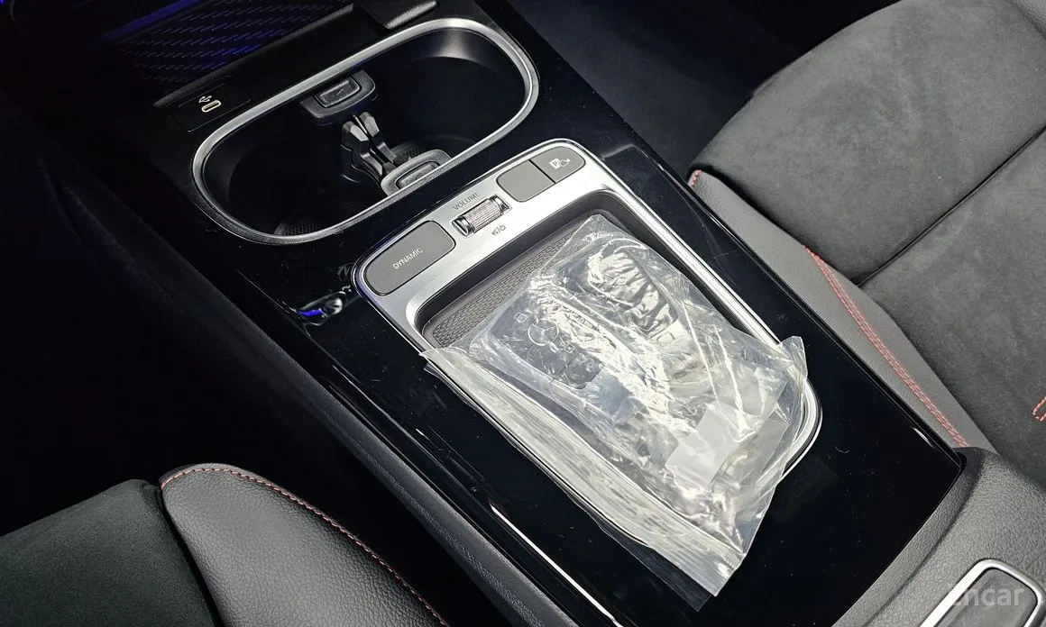 Фото 9 - Mercedes-Benz CLA-Class