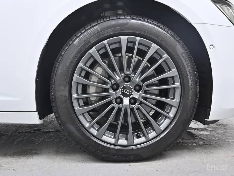 Фото 5 - Audi A6