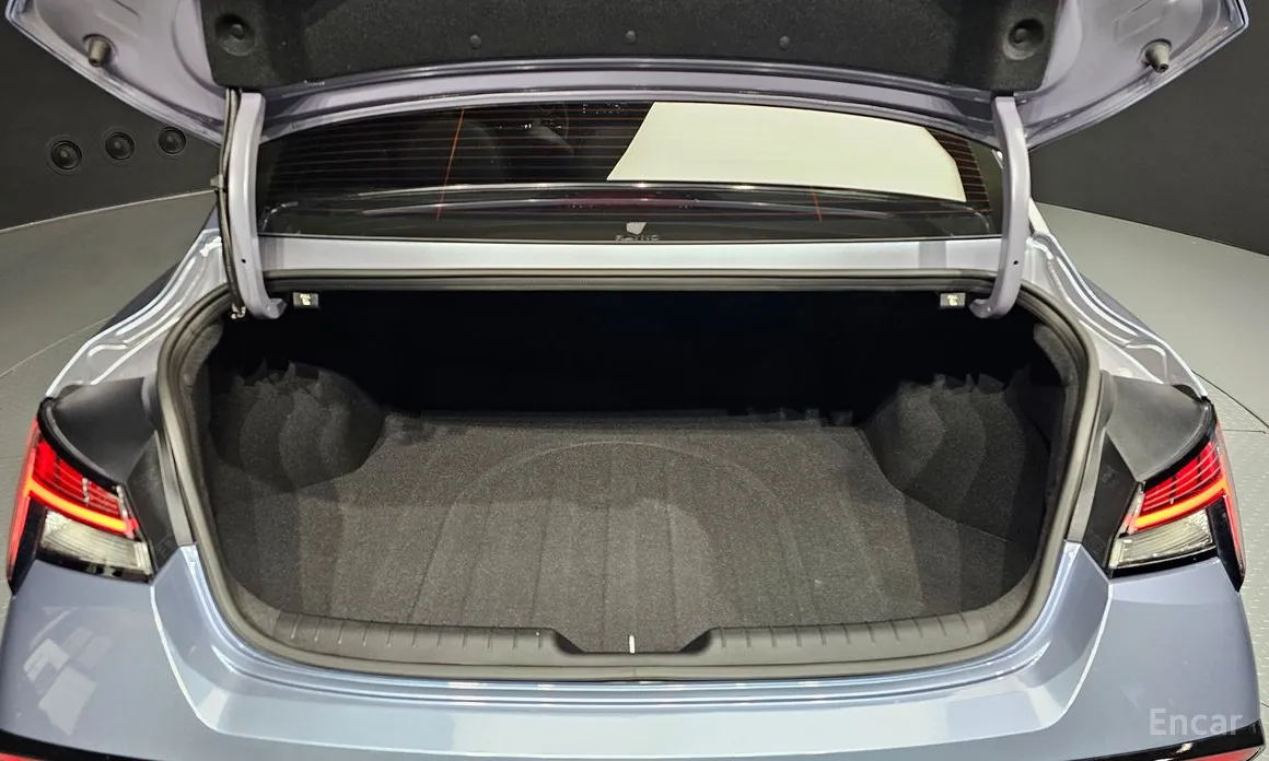 Фото 20 - Hyundai Avante