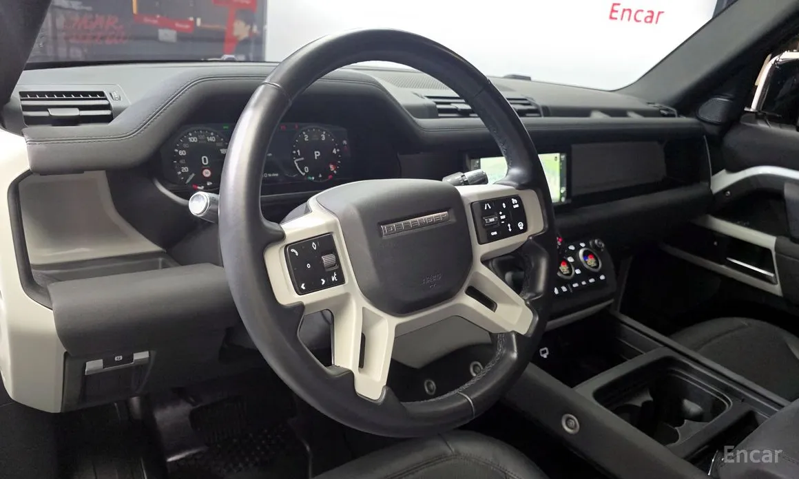 Фото 13 - Land Rover Defender