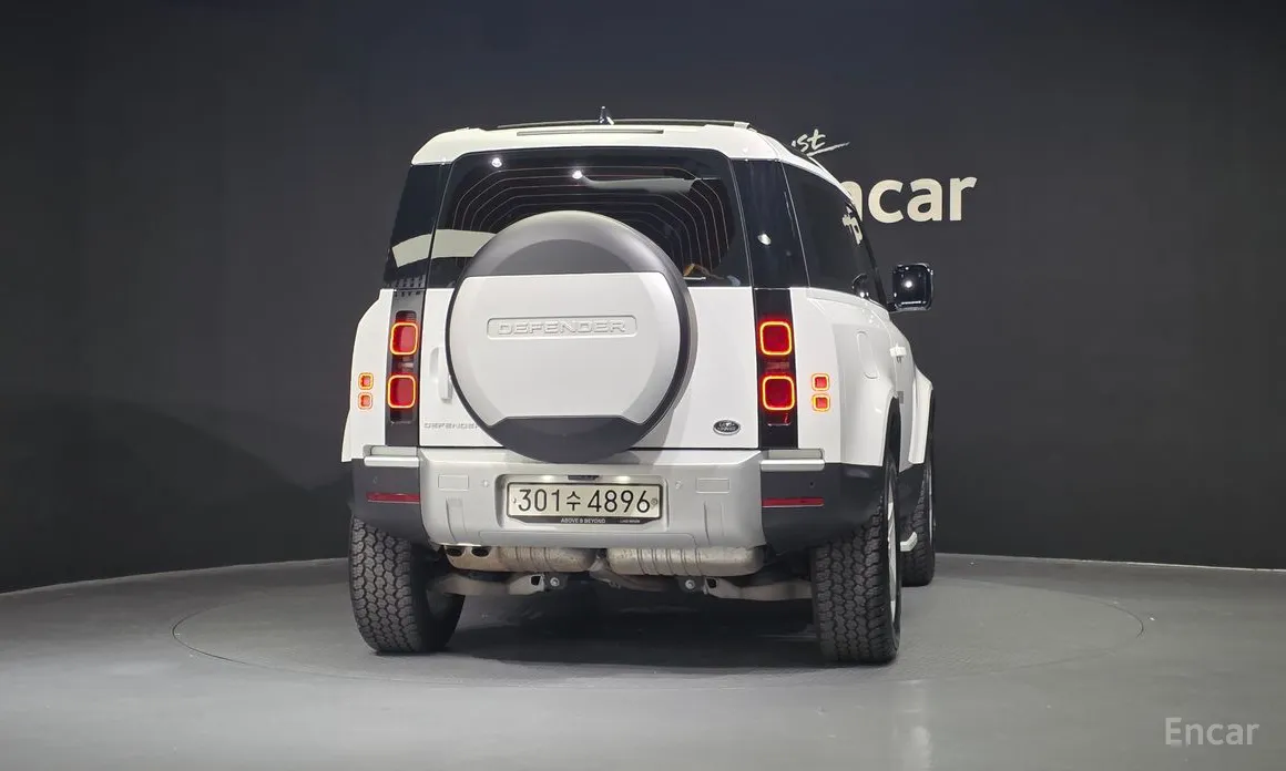 Фото 4 - Land Rover Defender