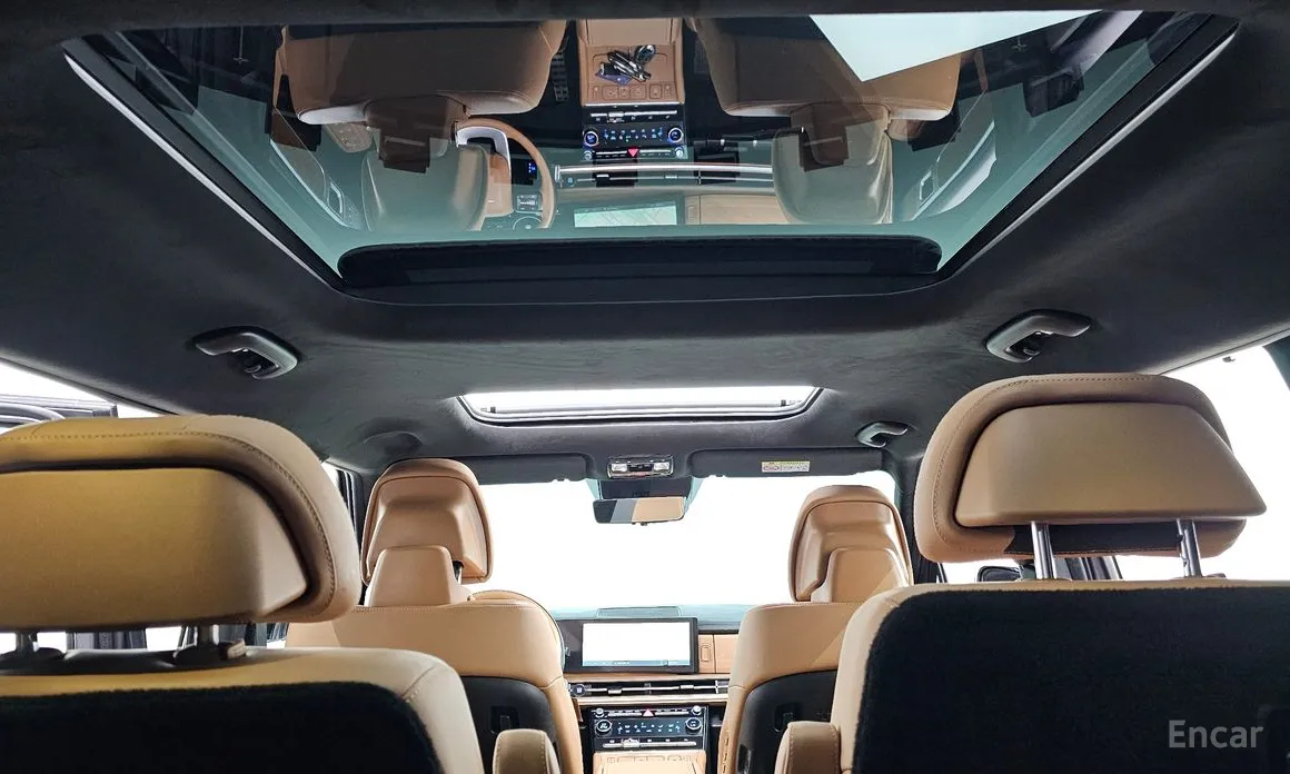 Фото 19 - Hyundai Santa Fe