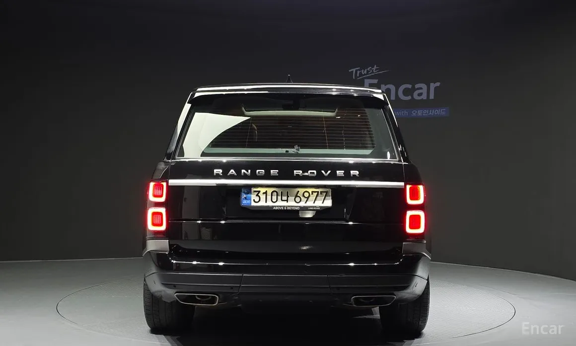 Photo 4 - Land Rover Range Rover