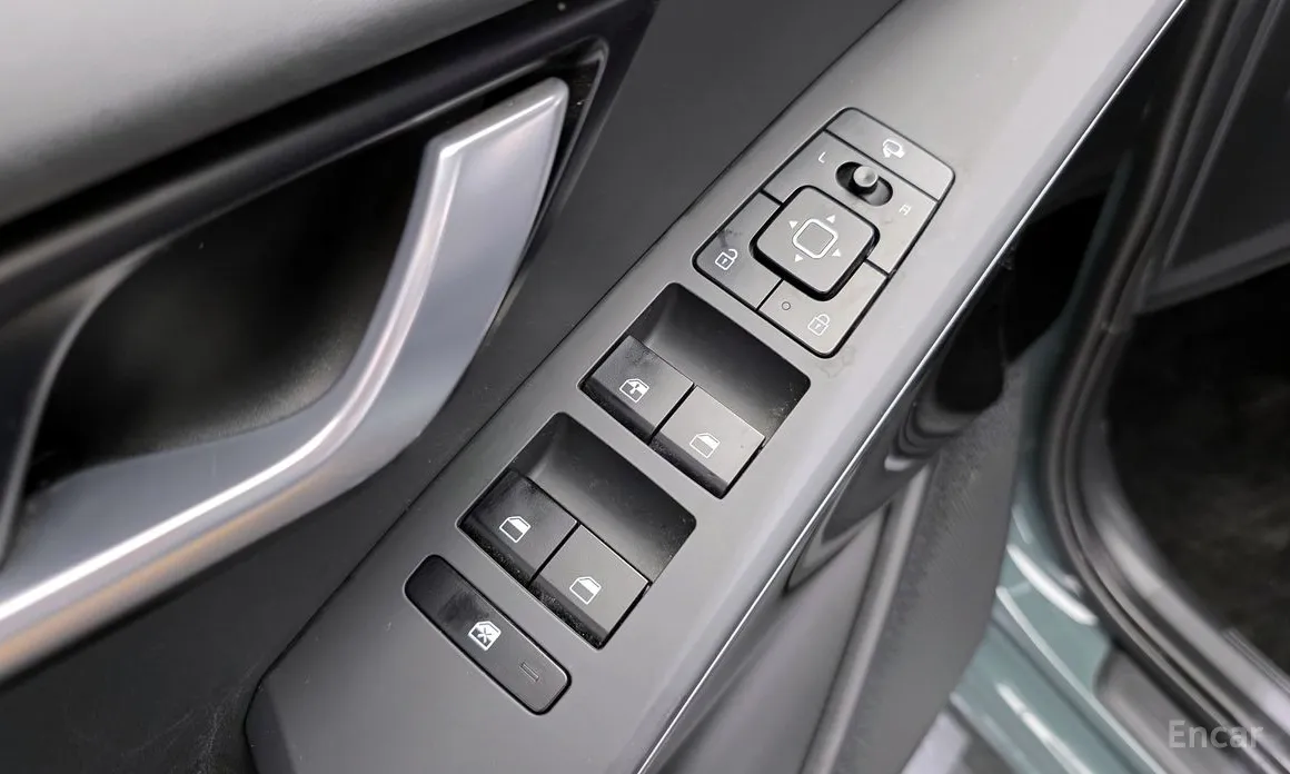 Фото 14 - Kia Niro