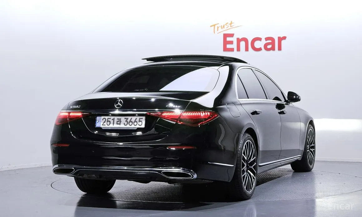 Фото 2 - Mercedes-Benz S-Class