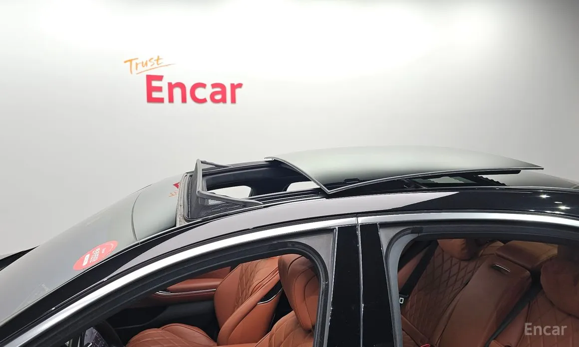 Фото 20 - Mercedes-Benz S-Class