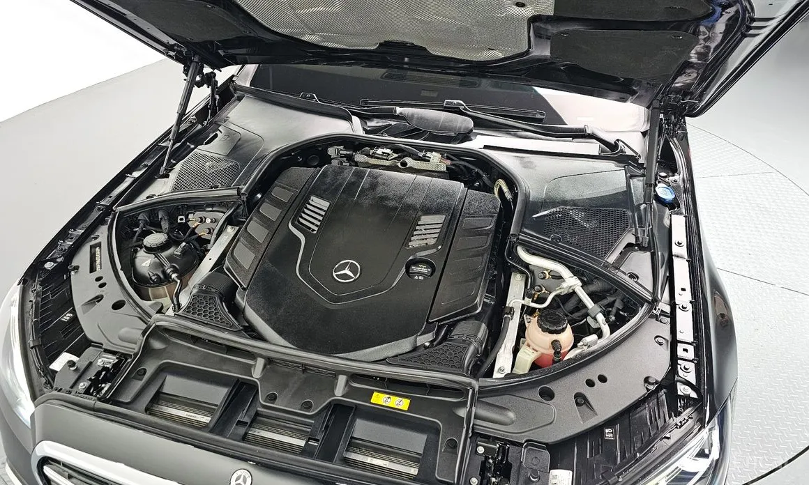 Фото 6 - Mercedes-Benz S-Class