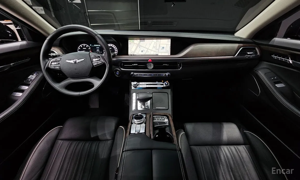 Фото 7 - Genesis G90