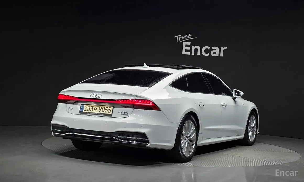Фото 2 - Audi A7