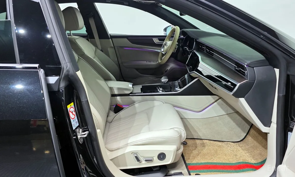 Фото 11 - Audi A7