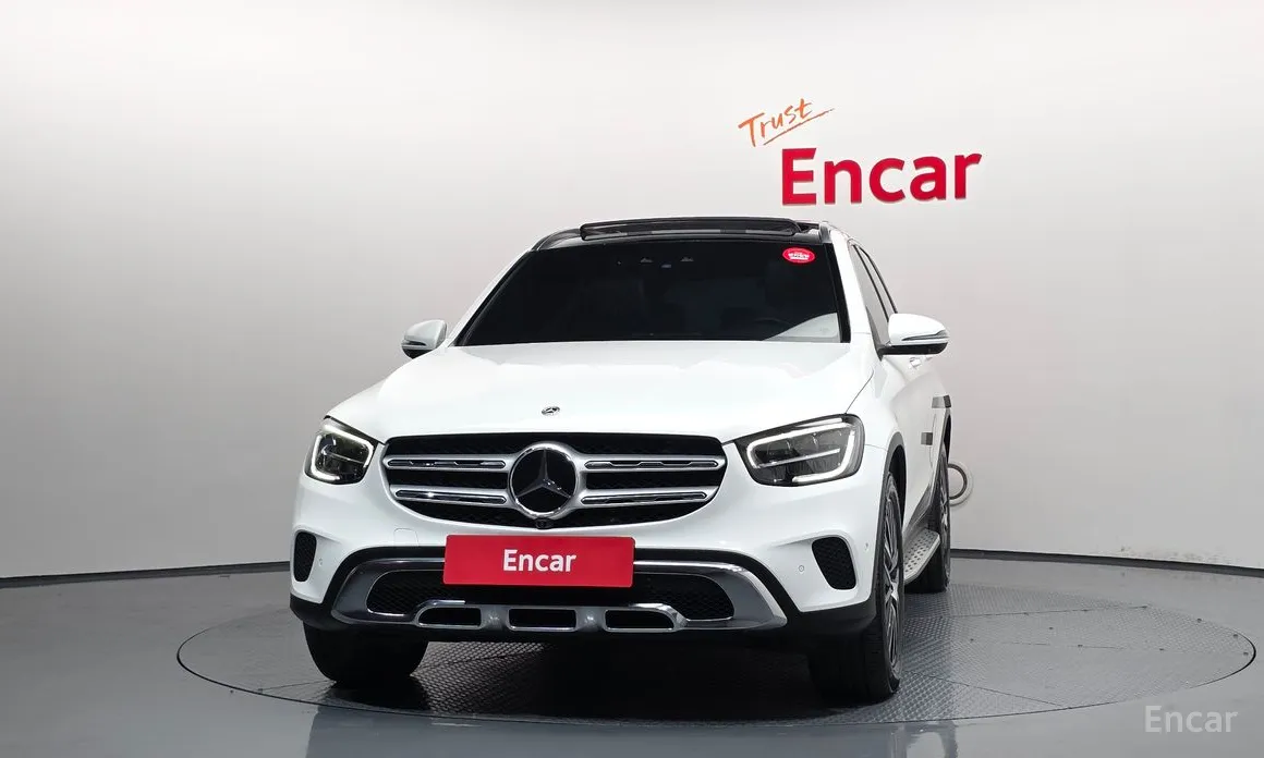 Photo 3 - Mercedes-Benz GLC-Class