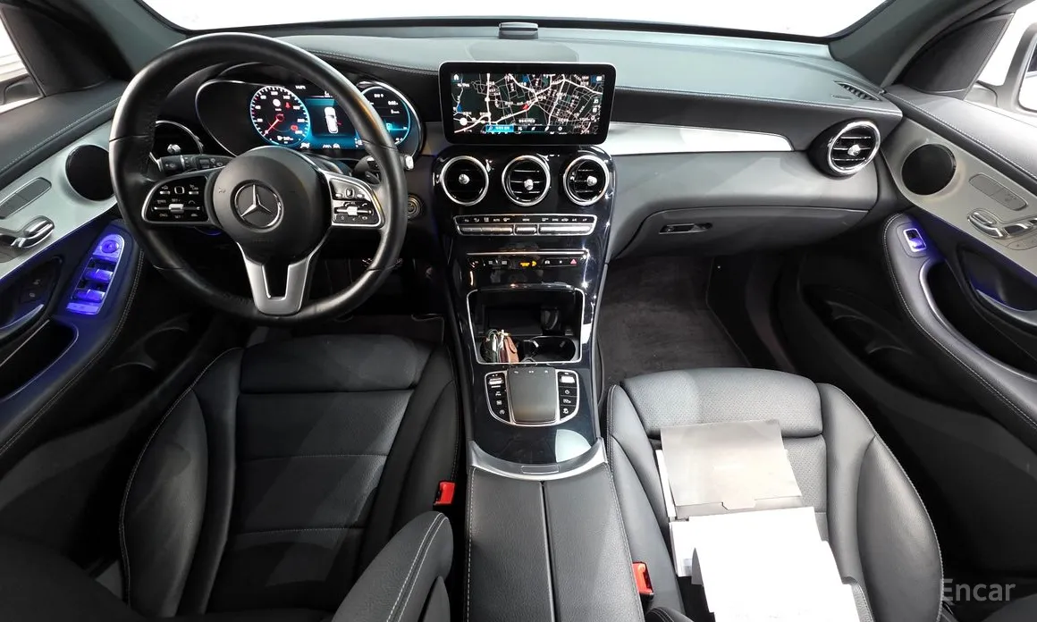 Photo 7 - Mercedes-Benz GLC-Class