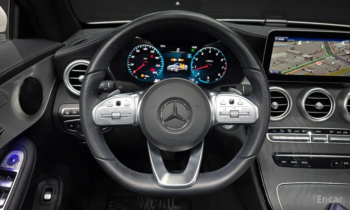 Фото 13 - Mercedes-Benz C-Class