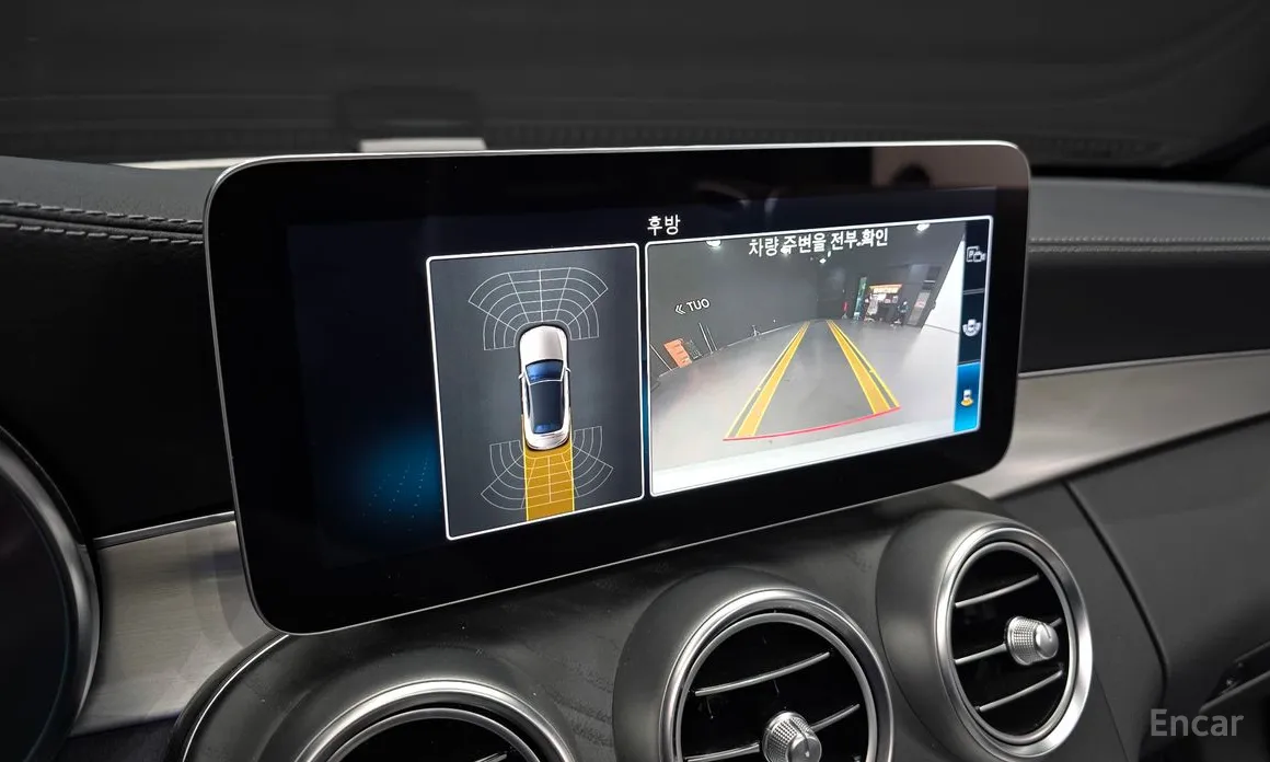 Фото 16 - Mercedes-Benz C-Class