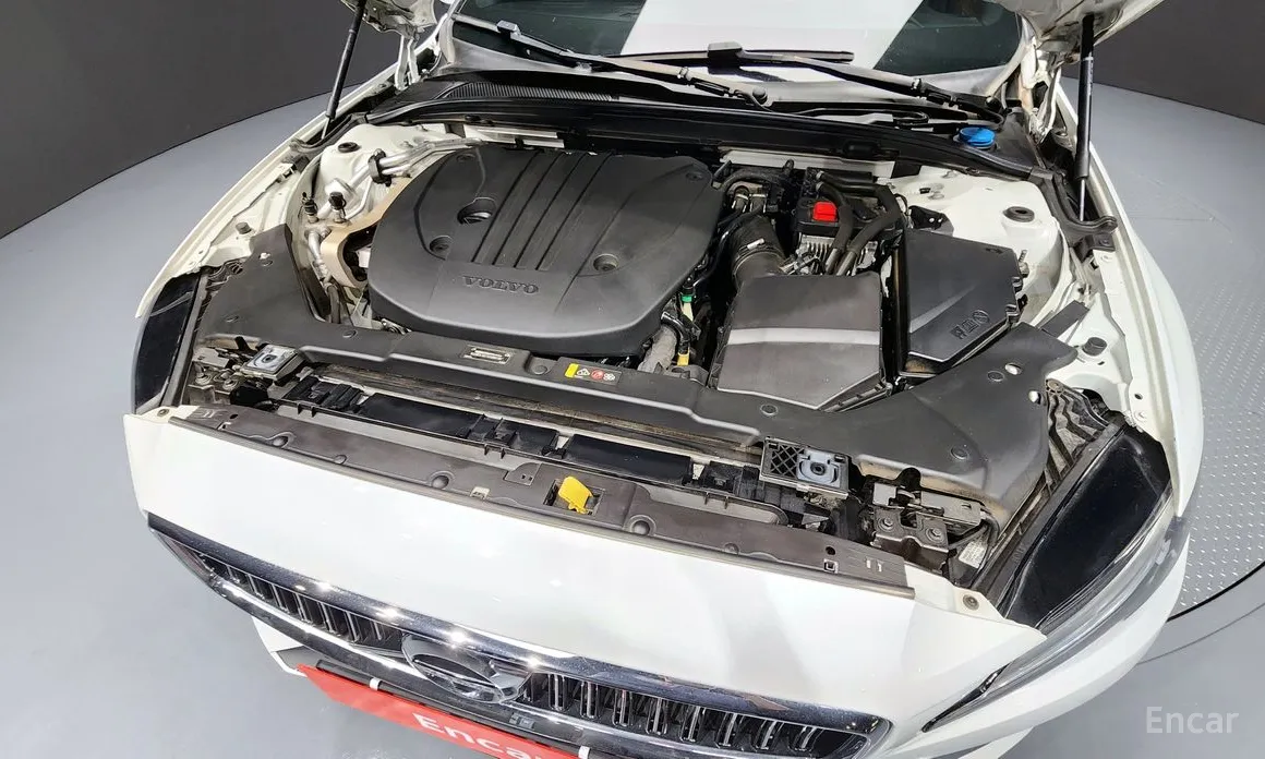 Фото 6 - Volvo S60