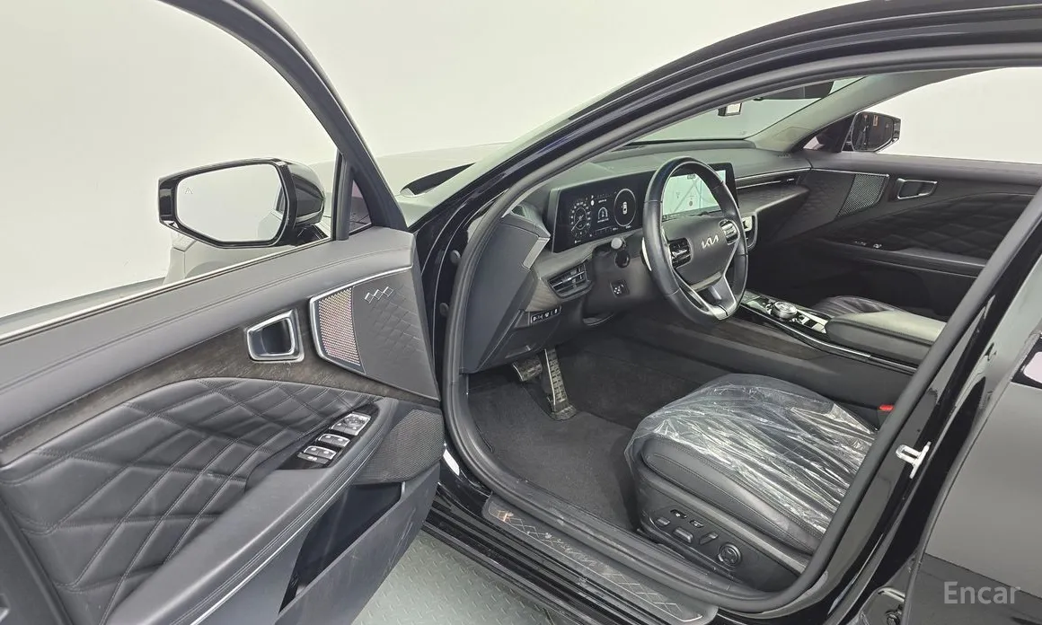 Фото 11 - Kia K8