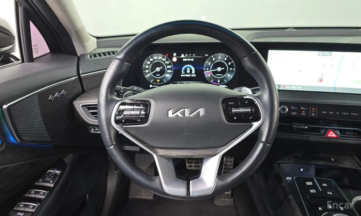 Фото 13 - Kia K8