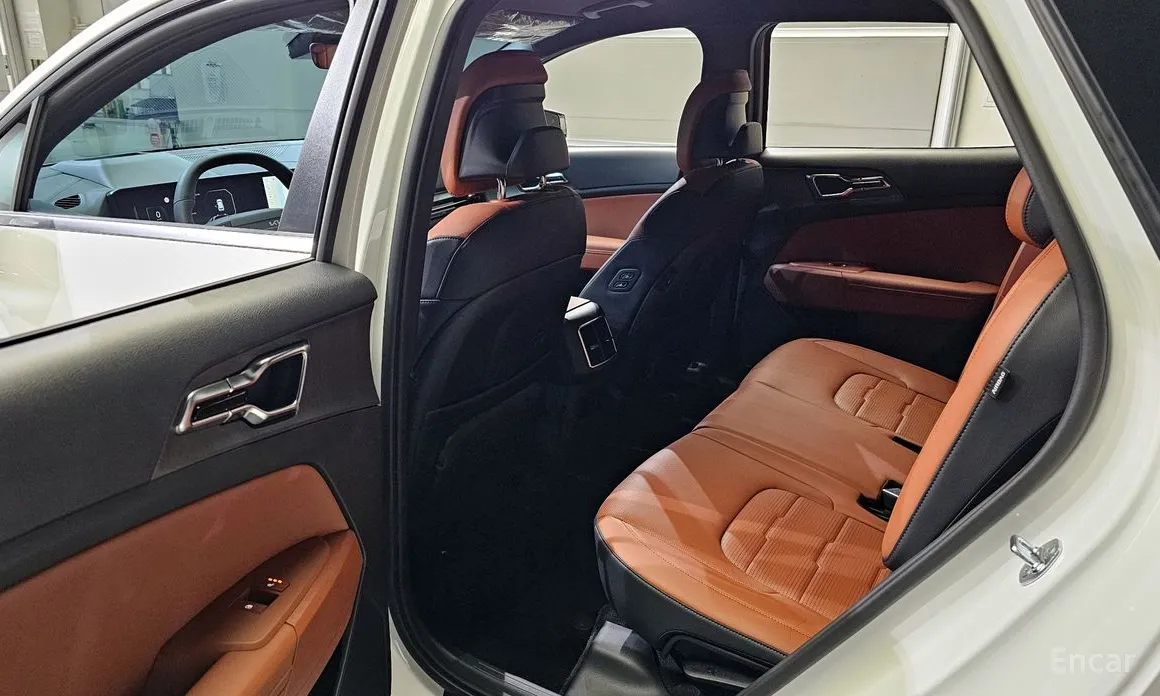 Фото 11 - Kia Sportage