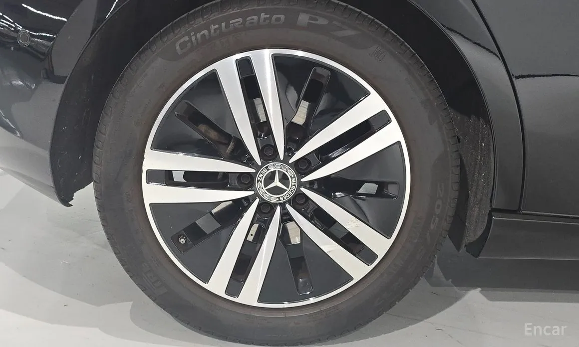 Фото 20 - Mercedes-Benz A-Class