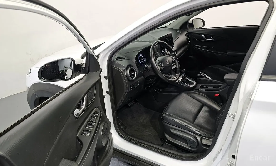 Фото 10 - Hyundai Kona