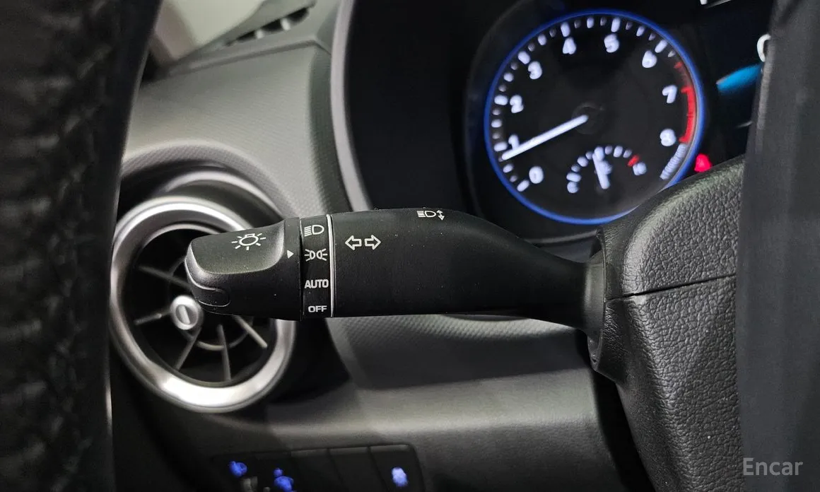 Фото 14 - Hyundai Kona