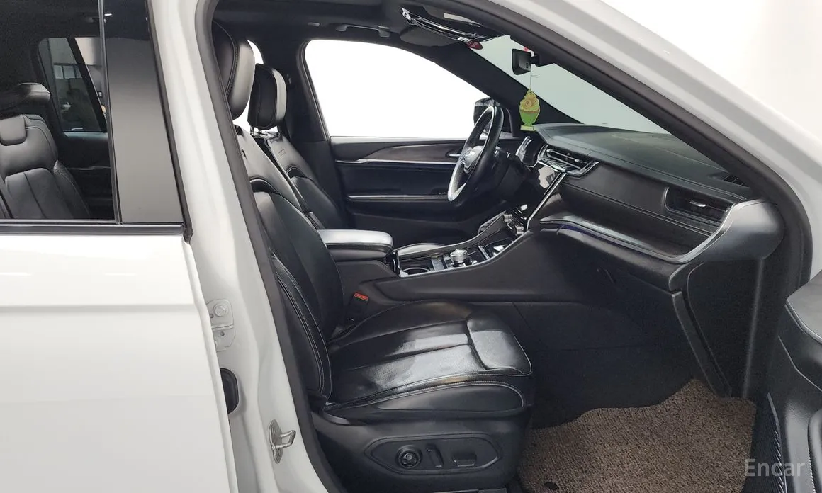 Фото 11 - Jeep Cherokee